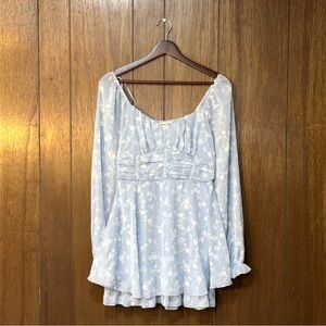 Allison + Kelly Floral
Ruched Mini Dress — Women's M